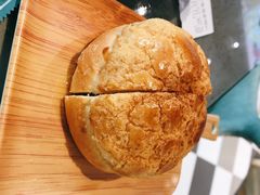 港式菠萝油-大头力茶餐厅(花都融创茂店)