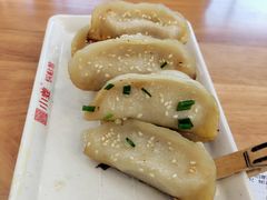 -小姜锅贴(凤凰街店)