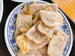 老北京炸灌肠-门框胡同百年卤煮(新街口店)