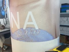 -天空之镜眼镜店蔡司依视路配镜授权零售店(望京颐堤港店)