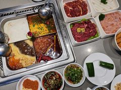 -海底捞火锅(杭州萧山宝龙广场店)