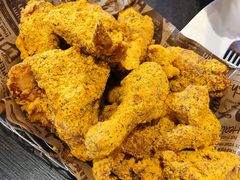 -BHC炸鸡(明洞总店)
