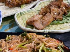 -乡村馕坑肉·烧烤·新疆菜·本地人更爱吃(阿勒泰首店)