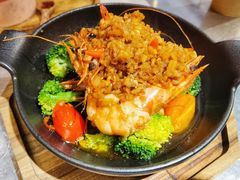 黄油蒜香油浸黑虎虾-火山屋台(新街口店)