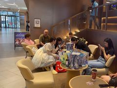 -霸王茶姬(上海恒基名人店)