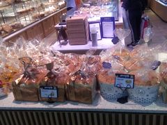 -巴黎贝甜(龙之梦购物中心虹口店)
