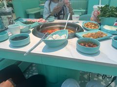 -季季红火锅(柳州城中万达二店)