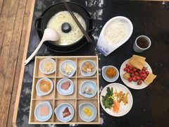 -飞虎过桥米线(翠湖店)