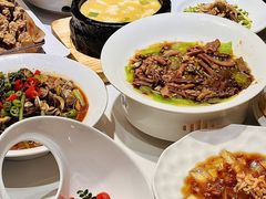 -宴小馆·小海鲜青岛菜(五四广场店)