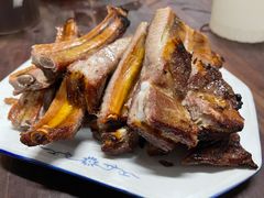 烧排骨-南权皇烧鸡场
