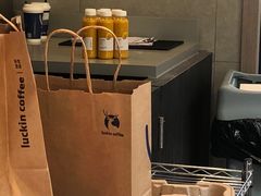 -瑞幸咖啡(人民路店)