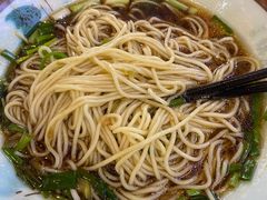 -阿依娘镇店豌杂面(三峡广场店)