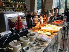 自助取餐区-福州泰禾铂尔曼酒店·大堂酒廊