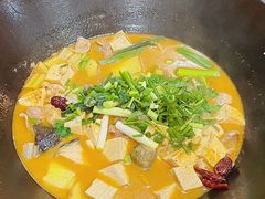 -老刘生态大鱼坊铁锅炖鱼(赛马场店)