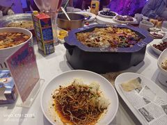 -巴特餐饮6加1音乐餐吧·新疆菜