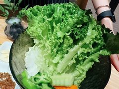 -山川小町·极番烧肉(新地假日广场店)