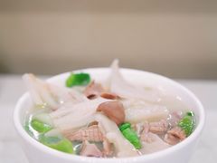-胡成记口蘑龙眼包子(盐道街店)