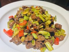 -魏铭鱼头捞饭(晋阳路店)