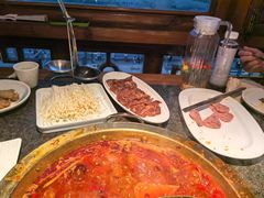 -小天鹅火锅·一线江景洪鼎旗舰店(洪崖洞店)
