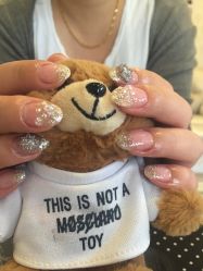 -小红楼美甲美容中心