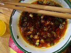 -拈签一笑黄牛肉辣卤串串