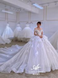 -LOVE SHINE婚纱·红鼎庄龙凤褂·妈妈装定制