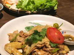 越式盐焗麻油鸡-大头虾越式风味餐厅(光明广场店)