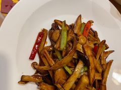 -肘子酥·天津菜·特色捞面(德云社店)