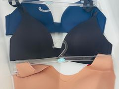 -优衣库(上海中山公园兆丰广场店)