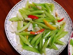 -天鹅到家·保姆月嫂育儿嫂(总店)