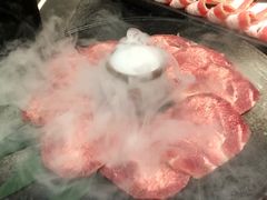 -喵小乙碳火烤肉(大坪协信星光天地店)