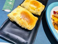 新疆烤包子-伊带伊路新疆美食府(呼家楼店)