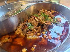 -大众跷脚牛肉馆·非遗传承单位(峨眉山店)