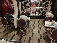 -芭菲盛宴·环球美食(解放碑英利国际店)
