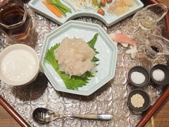 -龙悦湾酒家·八阵鱼生·渔人码头店