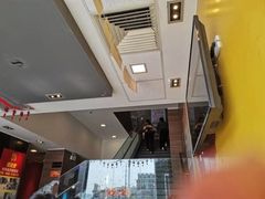 -麦当劳(得来速店)