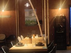 大堂-十三式重庆江湖菜(金茂览秀城店)