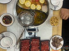 -田村·酸汤鲜牦牛肉火锅(布达拉宫广场店)