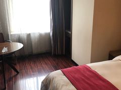 -美豪怡致酒店(上海长寿路店)