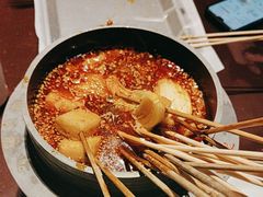-三个大叔烤羊肉串·歌手驻唱·碳烤鲜肉(西三旗店)