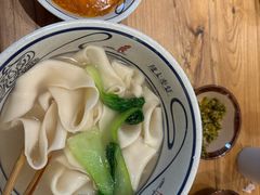 -陇上秦轩西安biangbiang面(朝龙汇店)