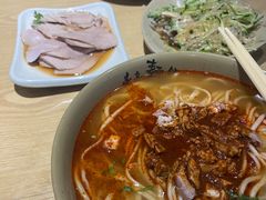 -亮亮拉面(师范路店)