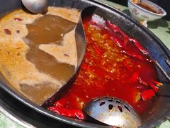 -憨铁匠老火锅(龙岗万科里店)