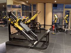 -W FITNESS 威尔仕健身·游泳(万科天空之城店)