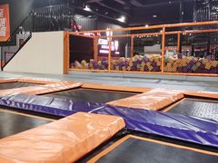 -VFSC极限蹦床主题公园(乐园道彩悦城阳光店)