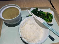 -老乡鸡(上海品尊国际中心店)