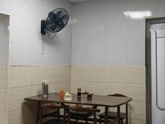 -津津老鸭粉丝馆(正东路店)