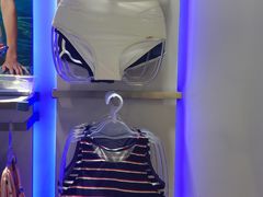 -小海豚国际游泳培训中心(浦东塘桥店)