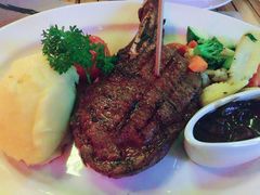 -Bamboo Bar & Grill Restaurant