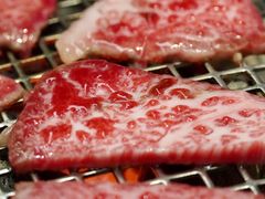-铭牛烧肉·和牛海鲜自助(高新月牙湖店)